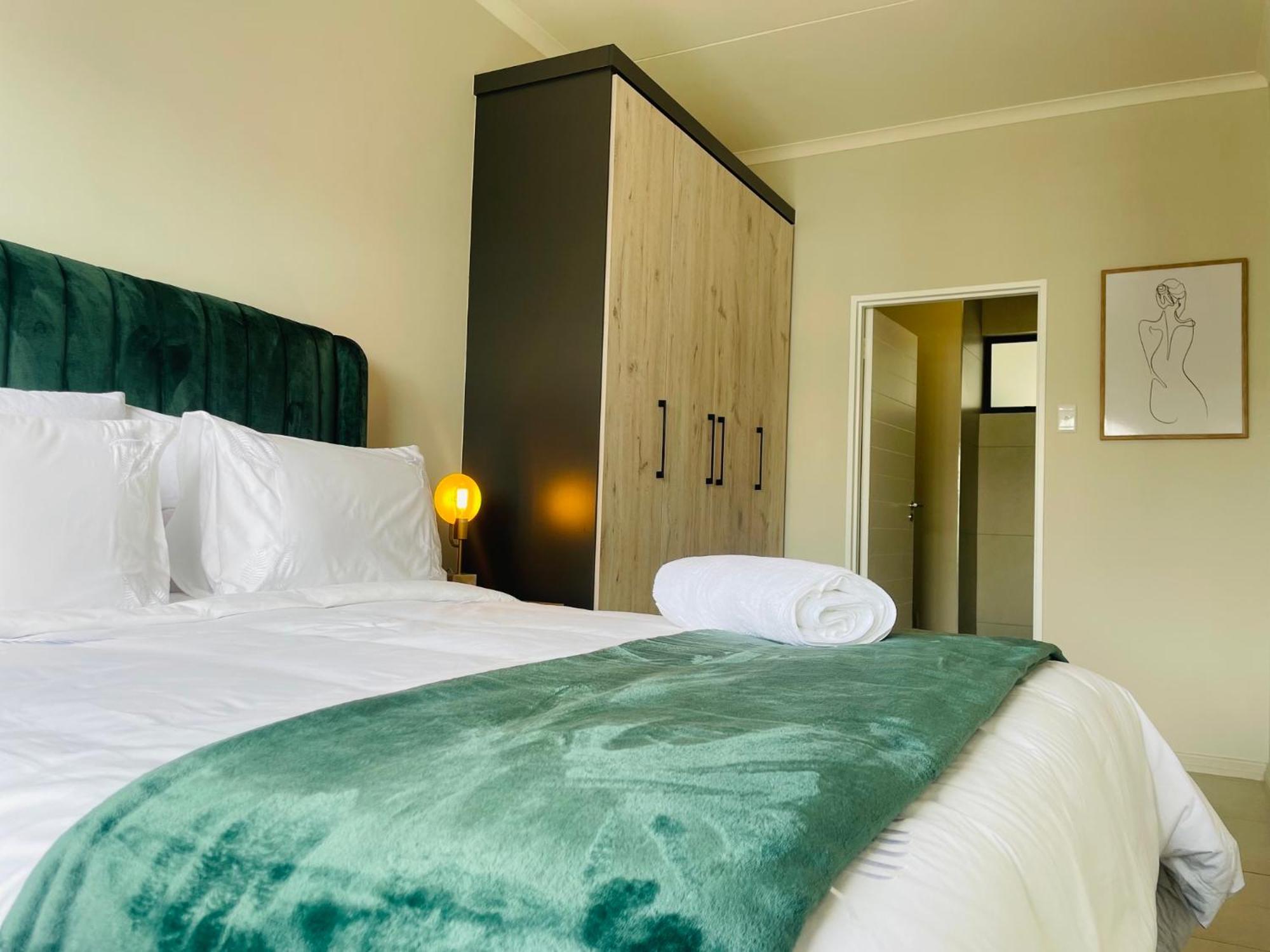Mikeys Place On New: 2Bed2Bath No.1 With Free Wifinetflix Midrand Esterno foto